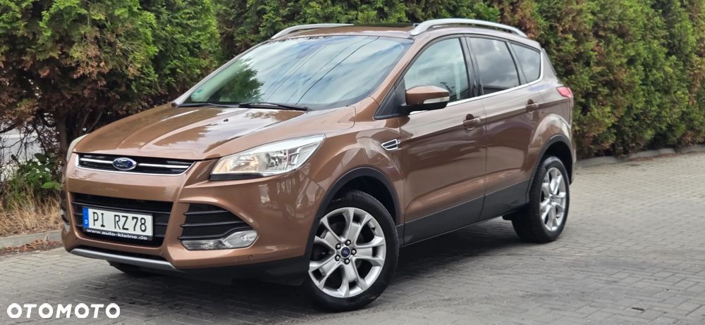 Ford Kuga 2.0 TDCi 2x4 Titanium - 4