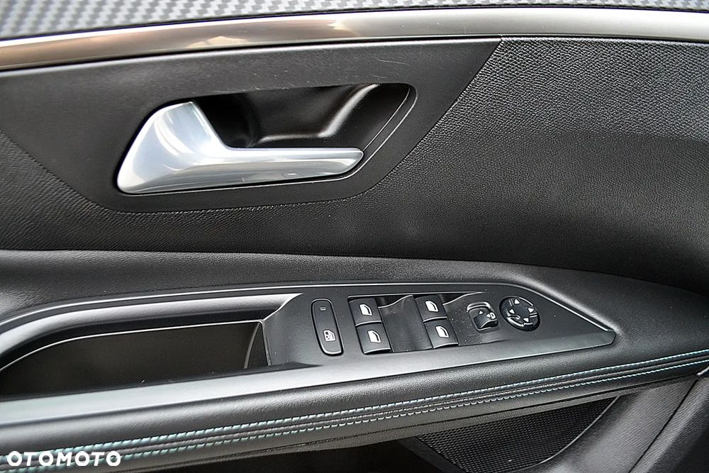 Peugeot 5008 BlueHDi 180 EAT8 Allure - 14