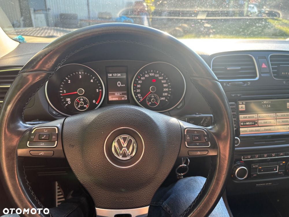 Volkswagen Golf 2.0 TDI Highline - 14