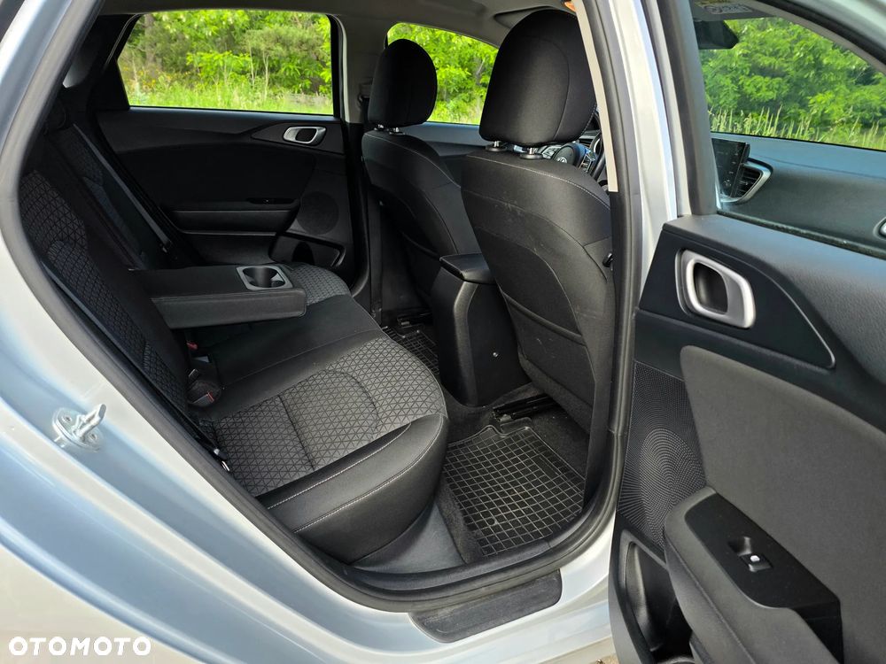 Kia Ceed 1.0 T-GDI L - 12