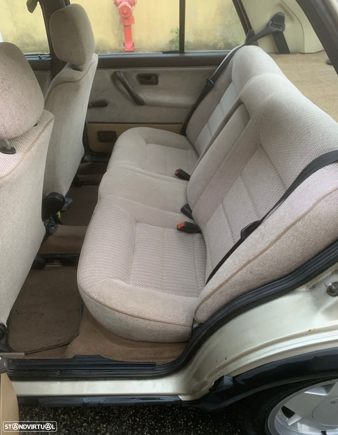 VW Jetta 1.6 CL - 6