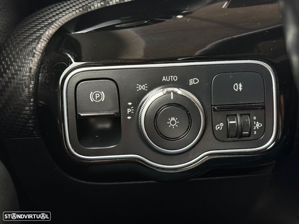 Mercedes-Benz A 180 d Progressive - 12