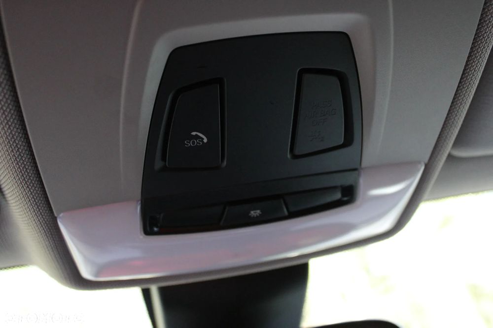 BMW Seria 1 120d Sport Line - 30