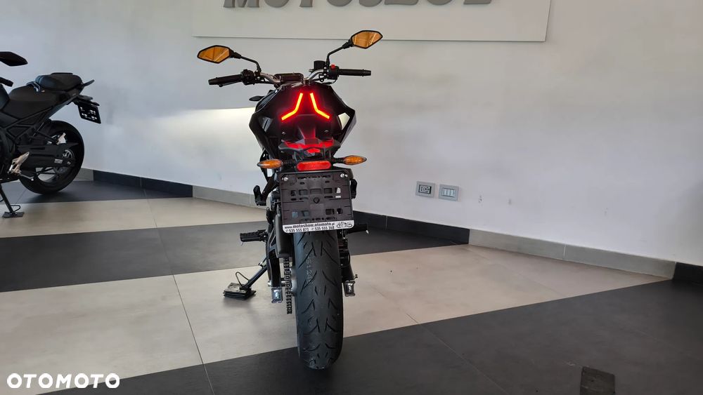 VOGE R125 - 4