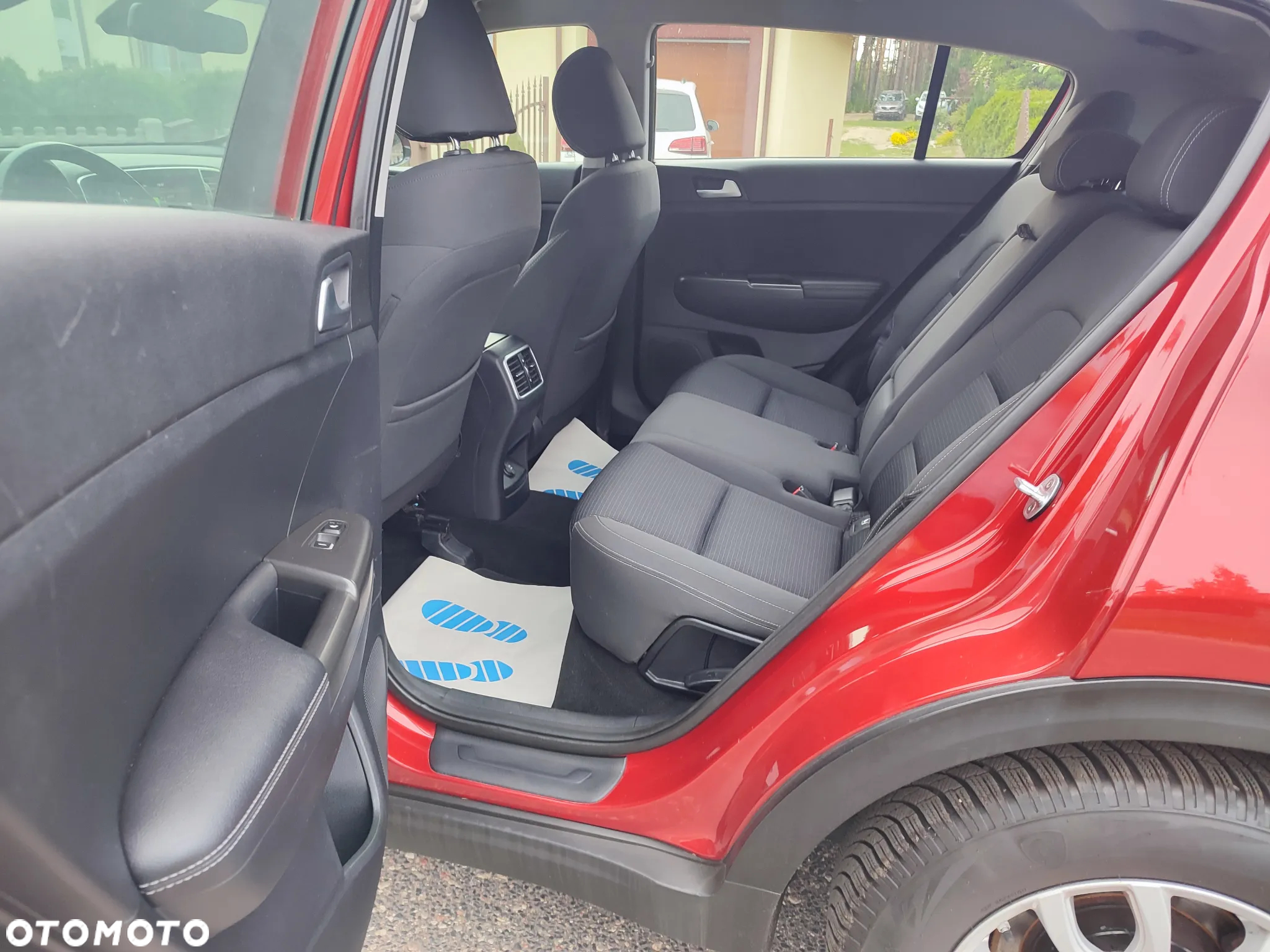 Kia Sportage 1.6 GDI 2WD DREAM-TEAM EDITION - 9