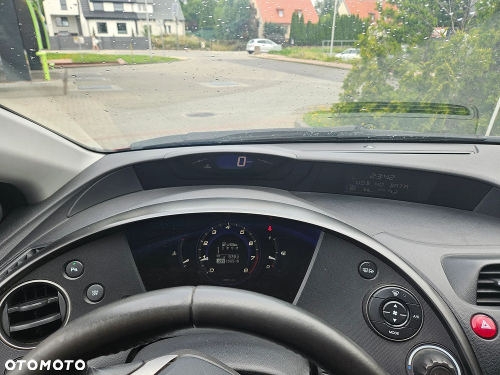 Honda Civic 1.8 Sport - 10