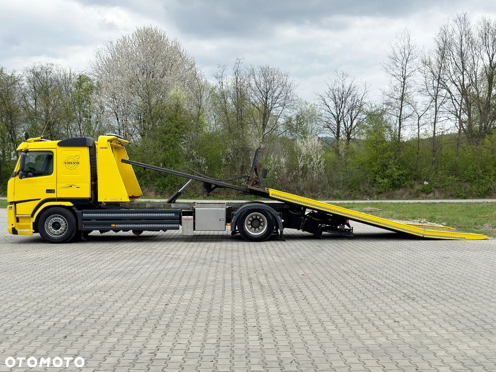 Volvo FM 330 * LAWETA 6,00 m * STAN BDB - 7