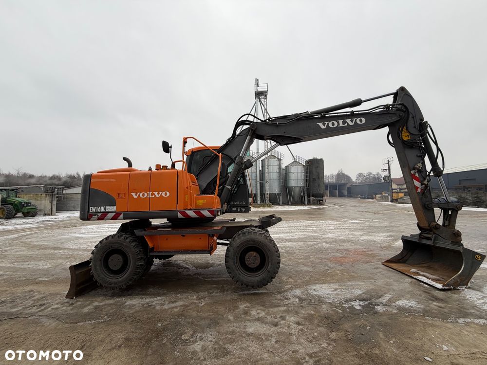 Volvo EW160C - 4