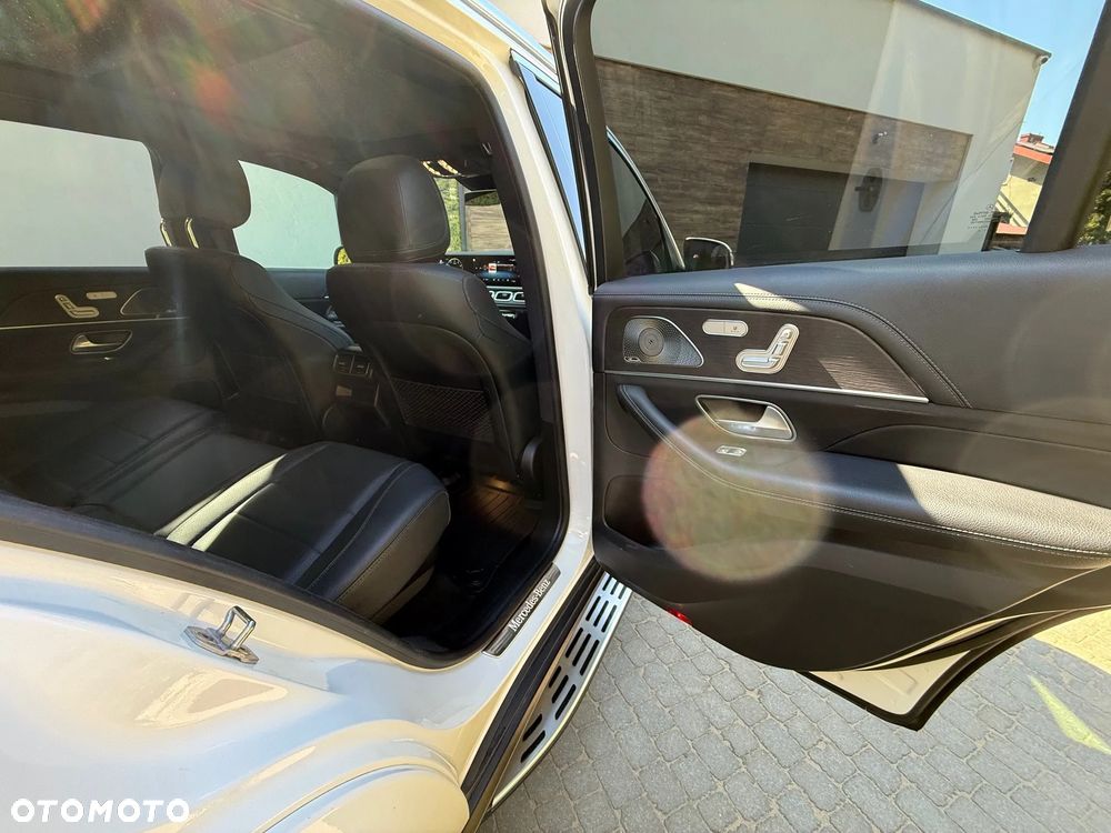 Mercedes-Benz GLE - 26