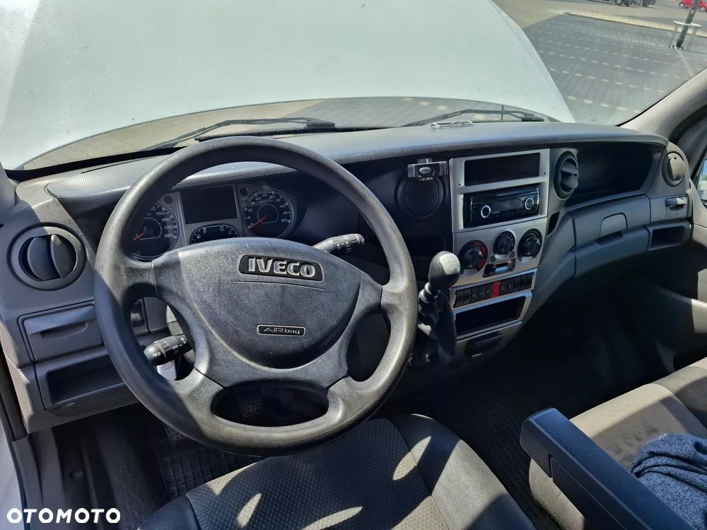 Iveco DAILY - 12