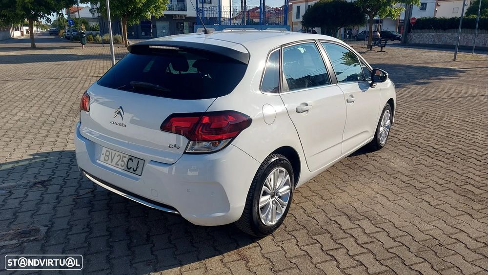 Citroën C4 1.2 PureTech Feel - 3