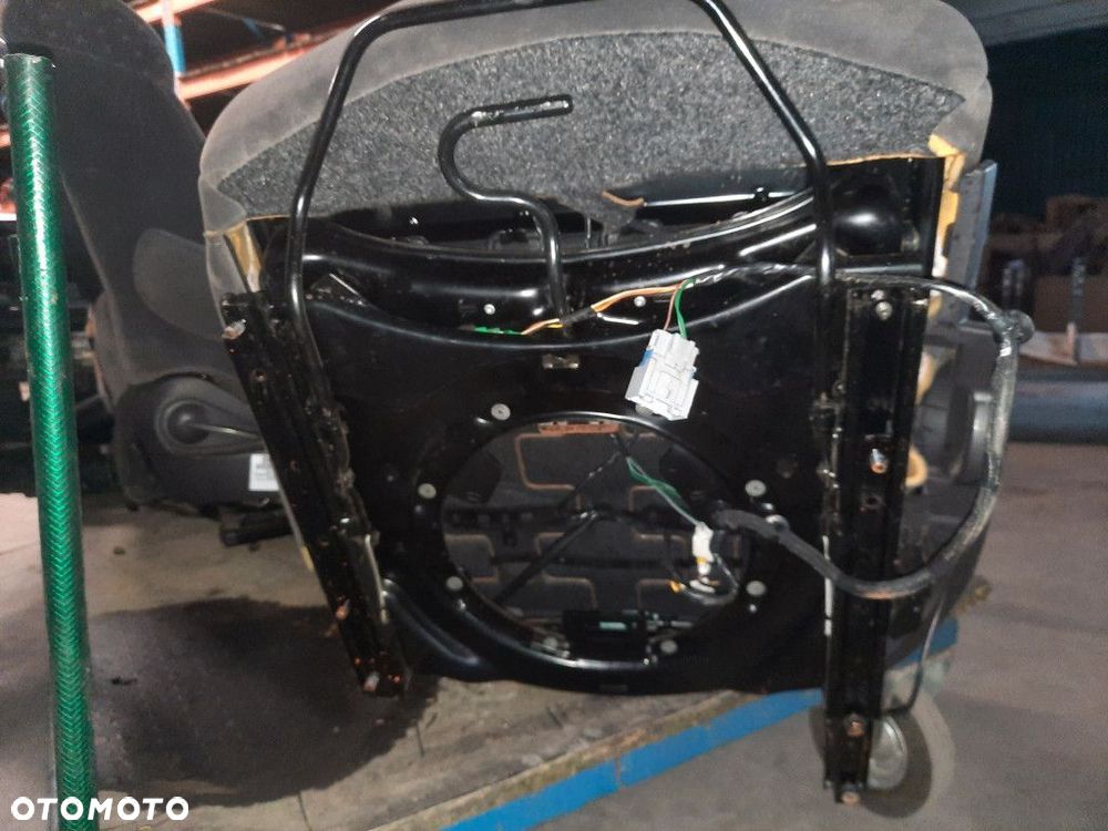 PEUGEOT 807 2.2 HDI III 02-07 FOTEL PASAŻERA - 12