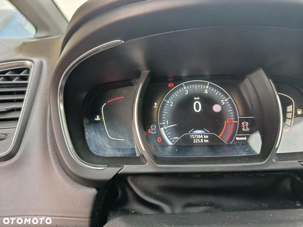 Renault Scenic ENERGY TCe 130 BOSE EDITION - 9