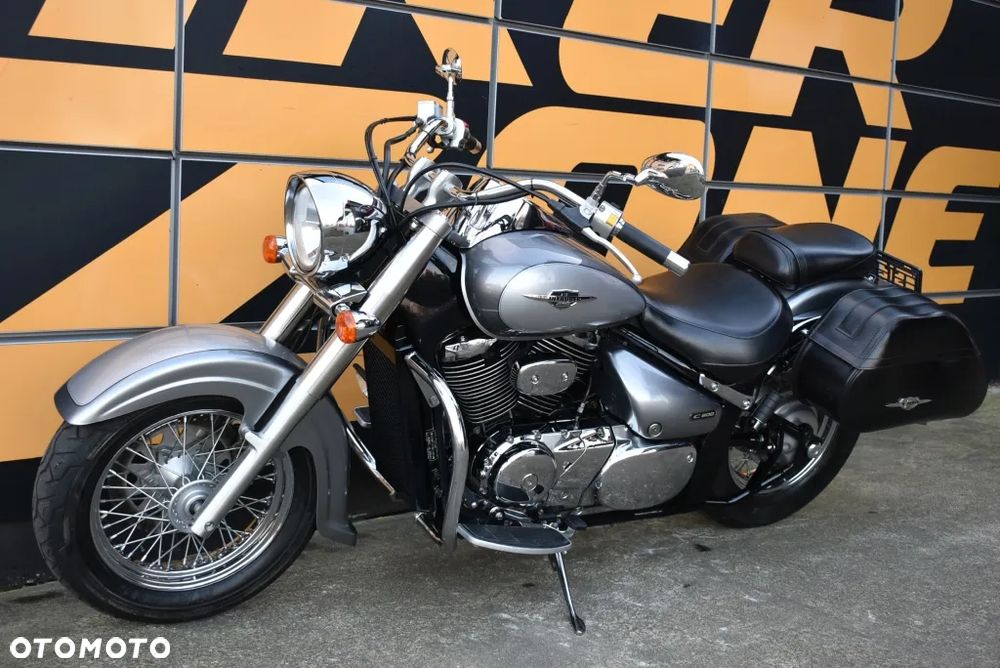 Suzuki VL 800 Volusia - Boulevard C50 - 7