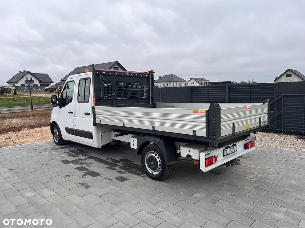 Renault Master wywrotka 7 osob - 2