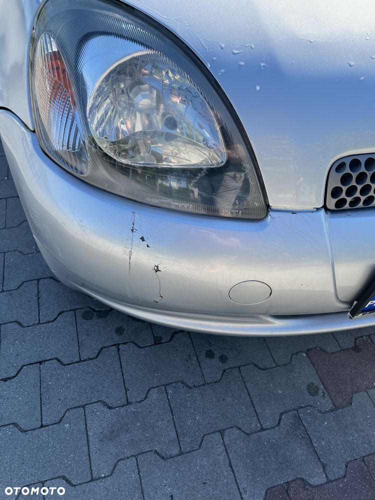 Toyota Yaris 1.3 Luna - 2