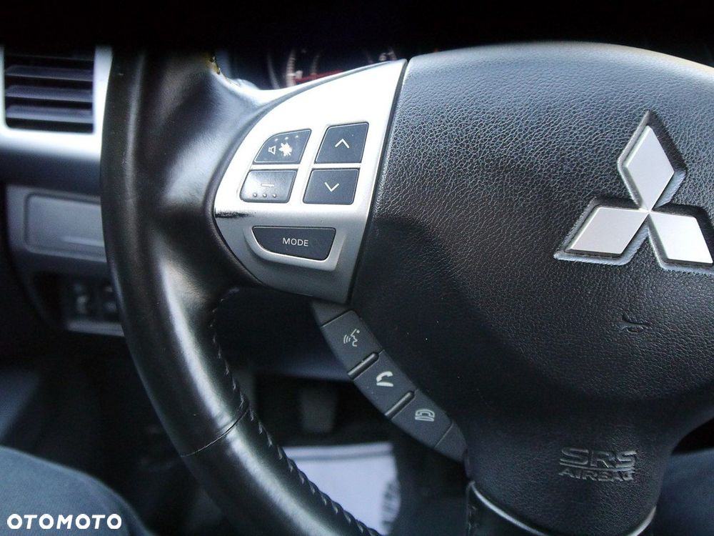 Mitsubishi Outlander 2.0 2WD Edition - 28