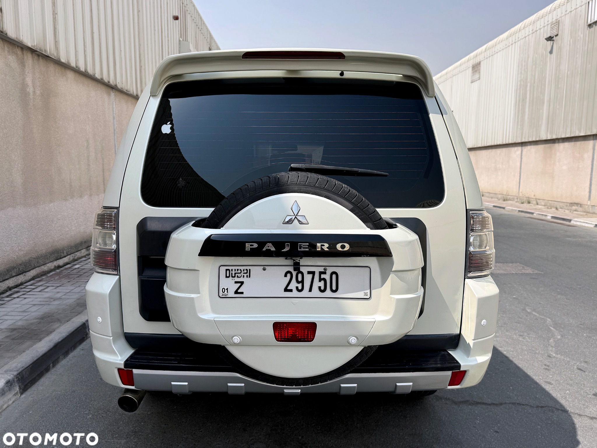 Mitsubishi Pajero 3.8 V6 Instyle - 8