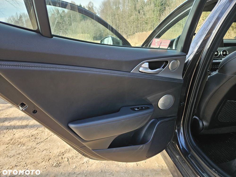 Kia Stinger 2.2 CRDI GT Line - 17