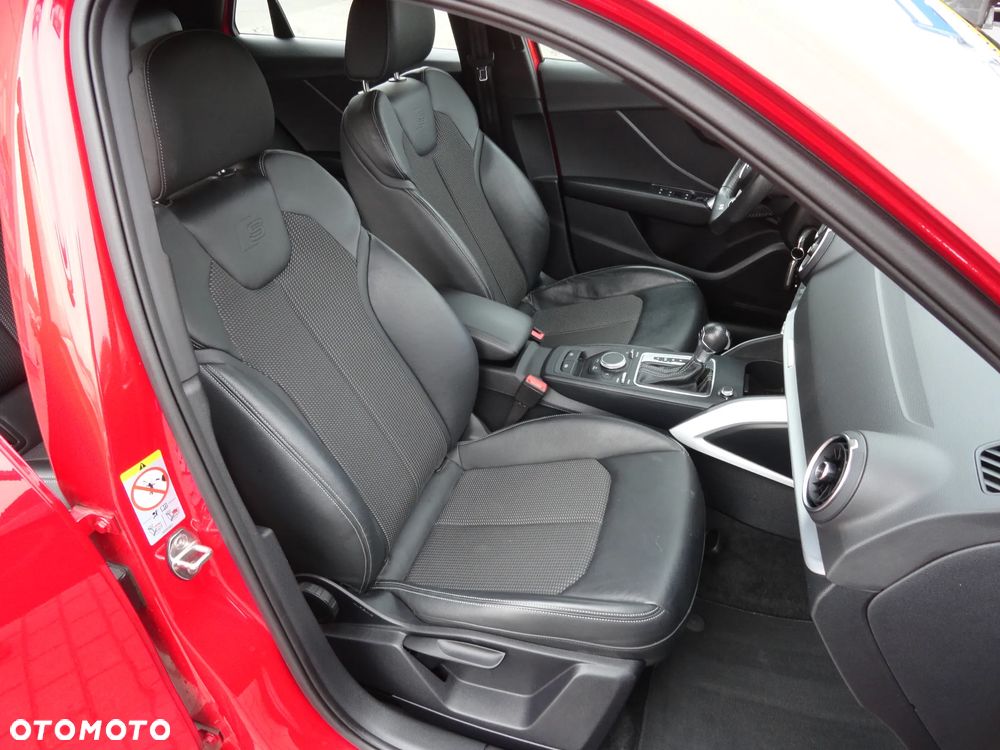 Audi Q2 30 TDI S tronic sport - 11