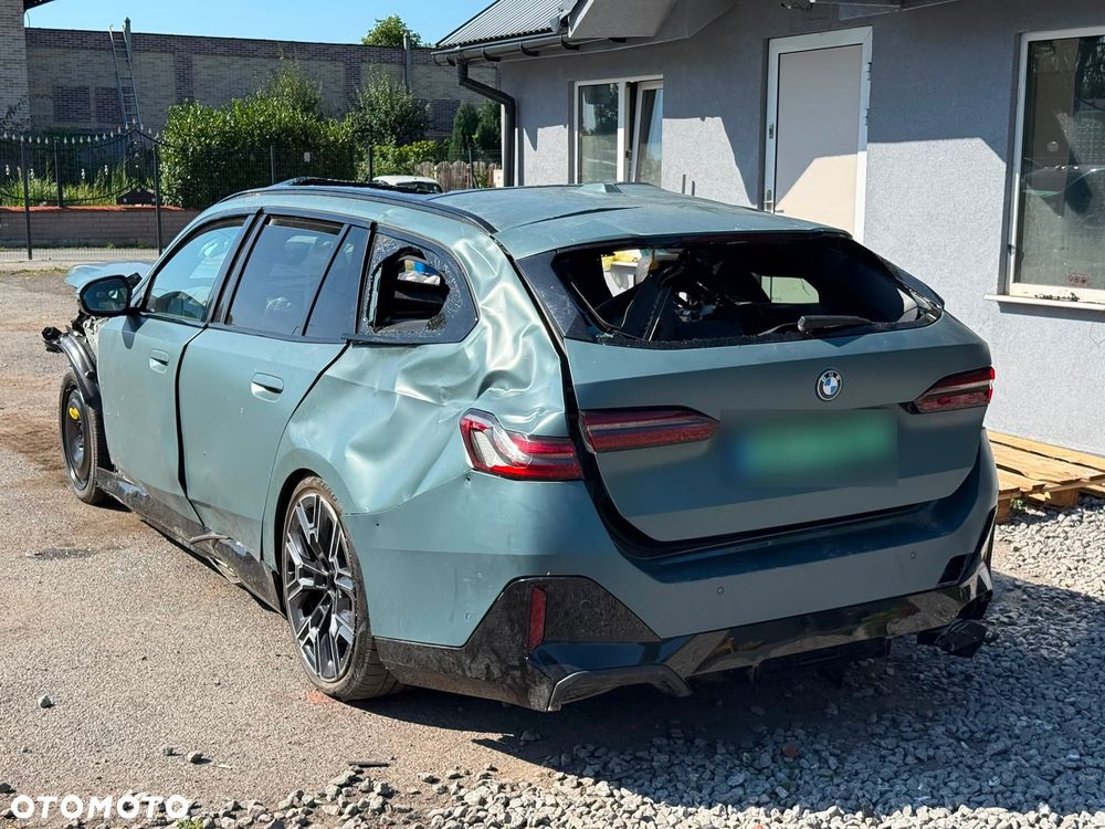BMW i5 83.9kWh eDrive40 M Sport - 1
