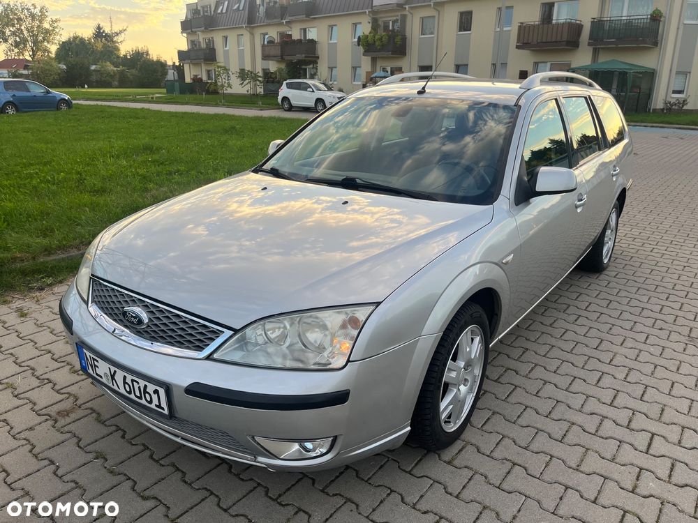 Ford Mondeo 1.8 Ghia - 1
