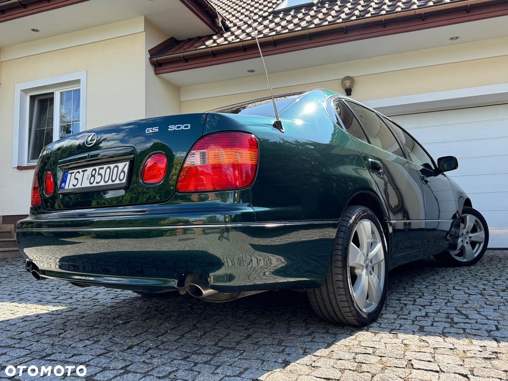 Lexus GS 300 - 13