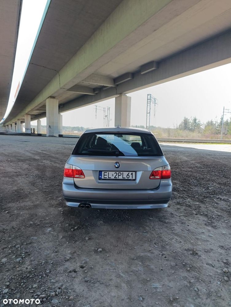 BMW Seria 5 525d - 4