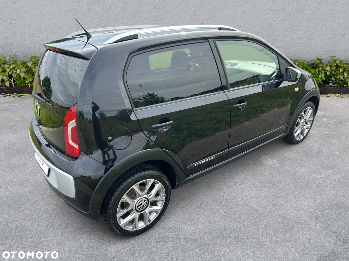 Volkswagen up! 1.0 cross - 8