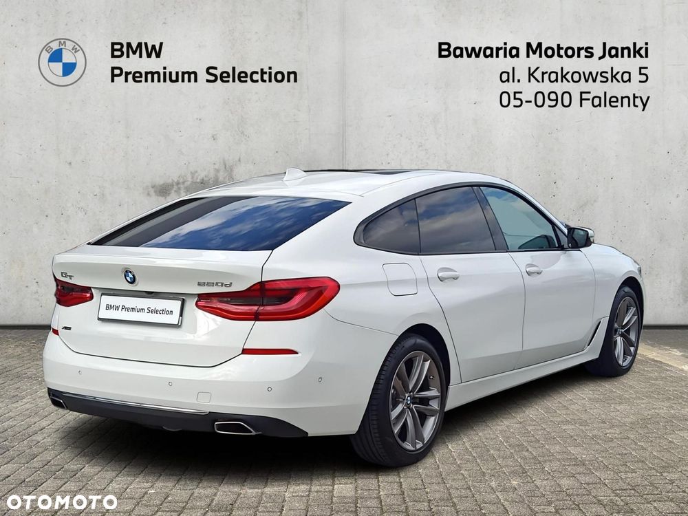 BMW 6GT - 3