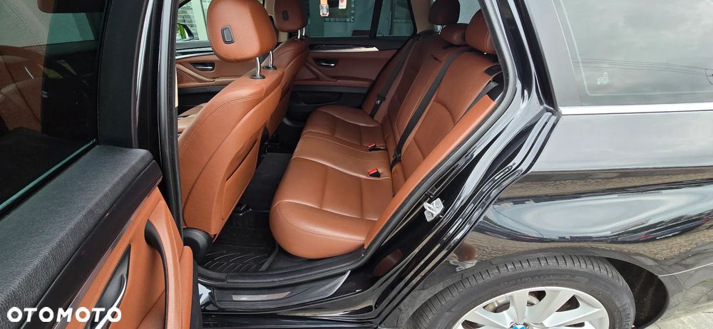 BMW Seria 5 520d - 20