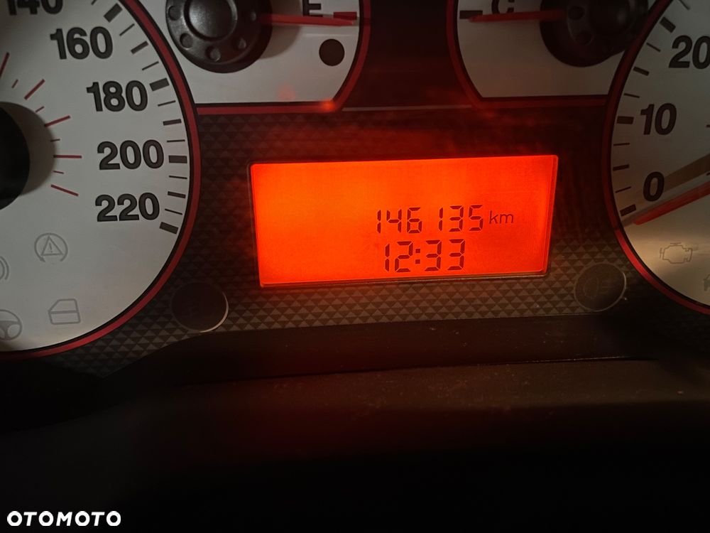 Fiat Punto - 10