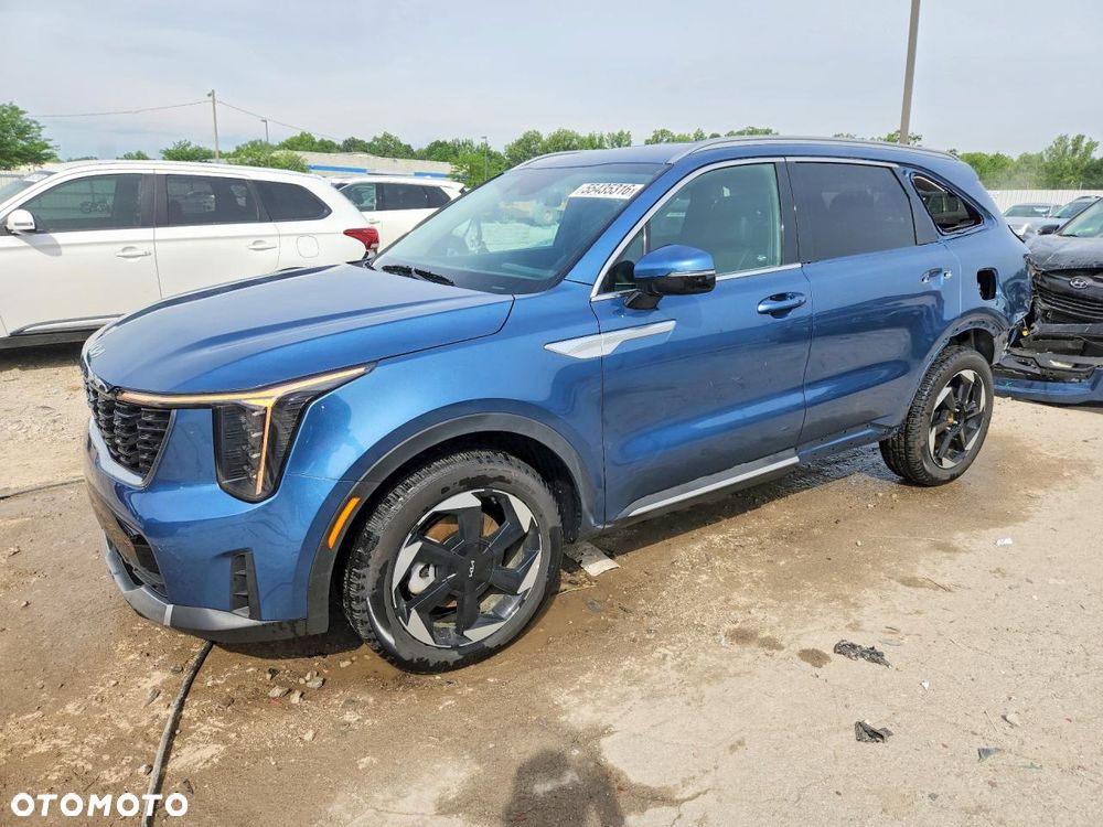 Kia Sorento - 2