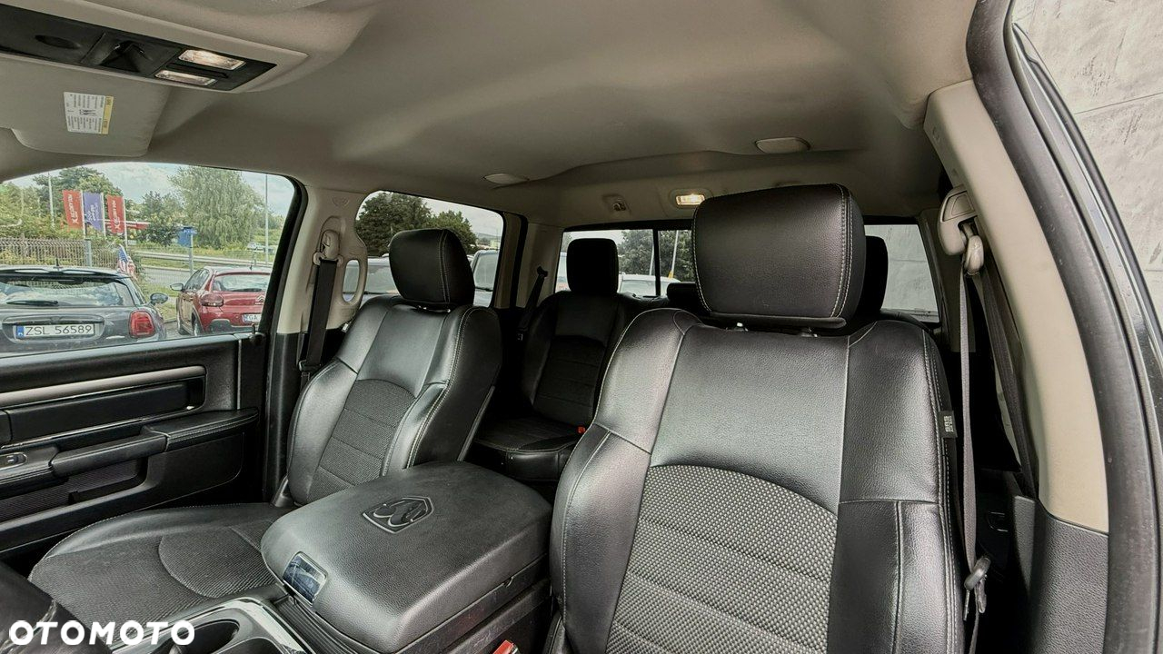 Dodge RAM - 26