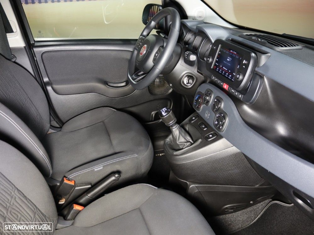 Fiat Panda 1.0 Hybrid City Cross - 15