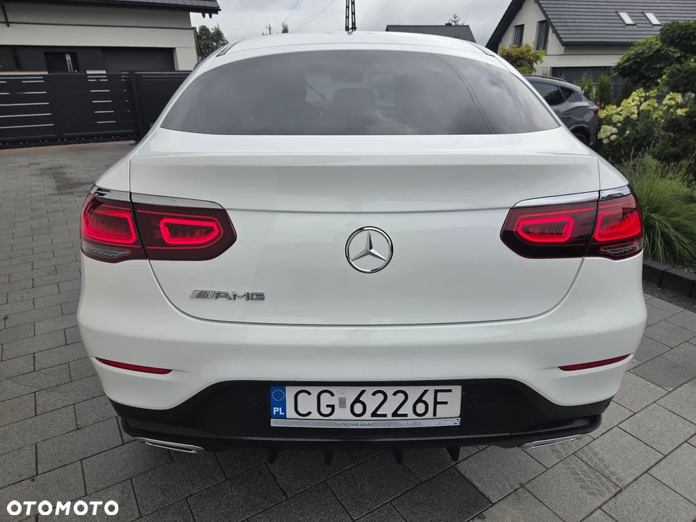 Mercedes-Benz GLC 200 4Matic 9G-TRONIC AMG Line Plus - 3