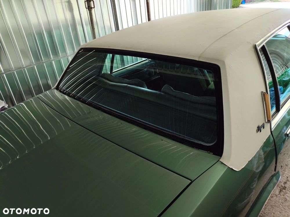 Oldsmobile Regency - 19