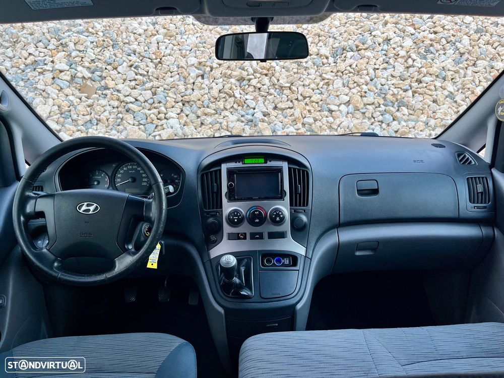 Hyundai H-1 - 21