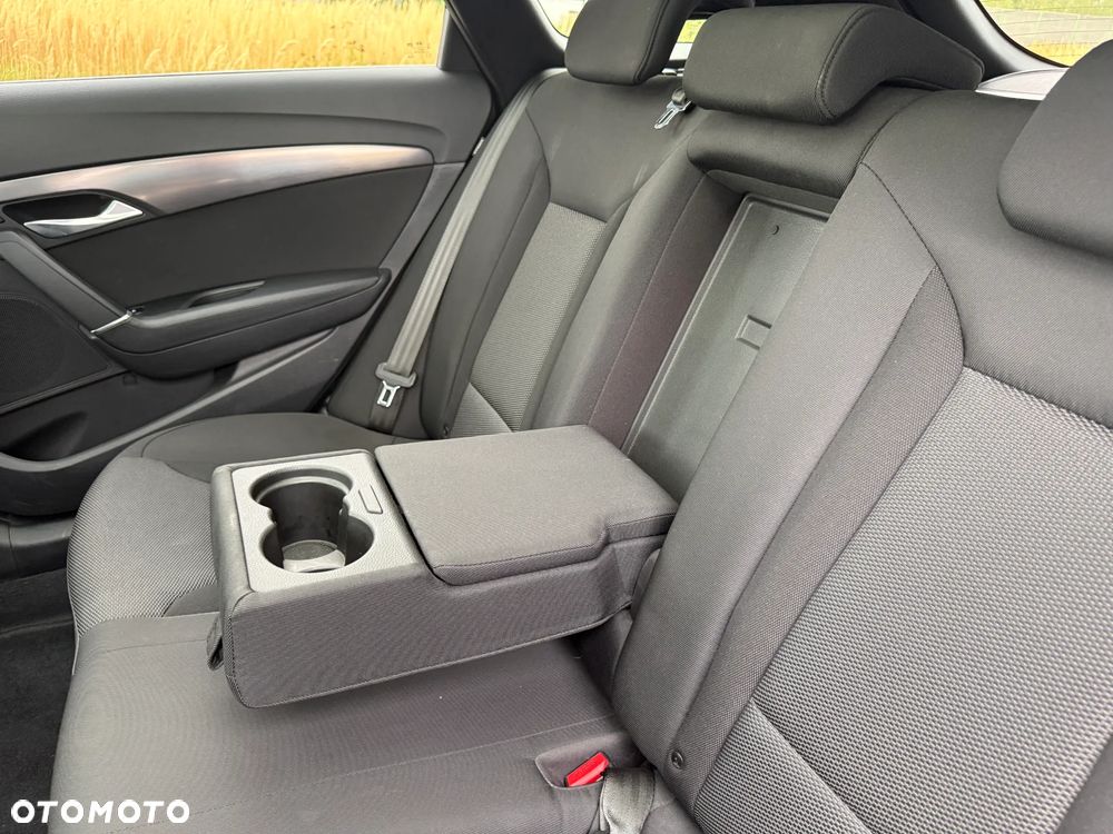 Hyundai i40 Kombi blue 1.7 CRDi Style - 16