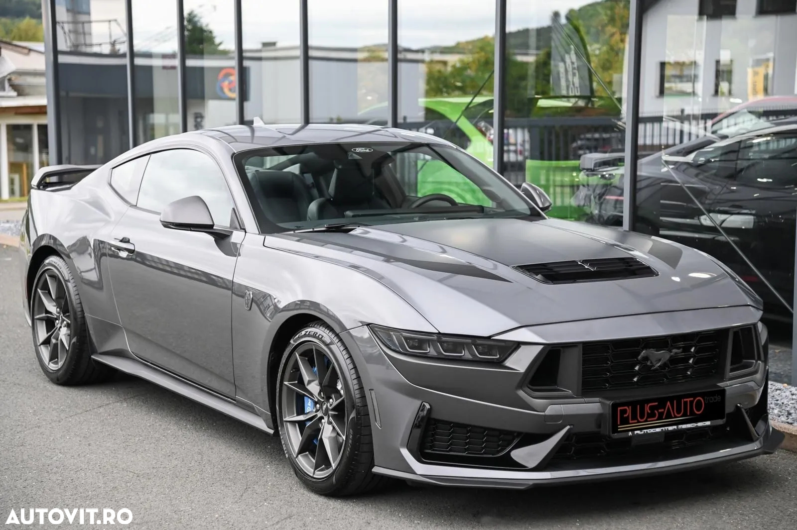 Ford Mustang 5.0 V8 Dark Horse - 3