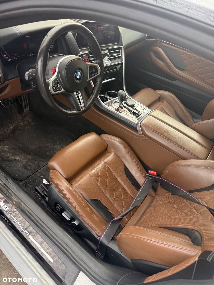 BMW M8 - 8