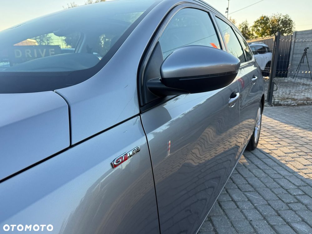 Peugeot 308 2018 photo 4