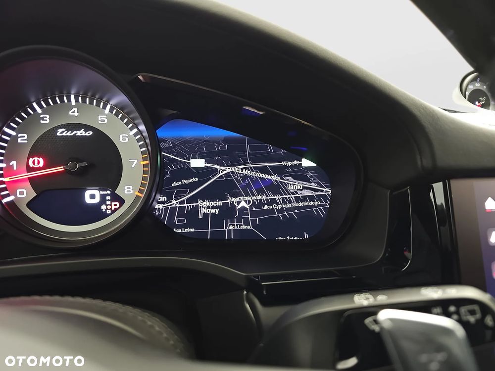 Porsche Cayenne Turbo - 27