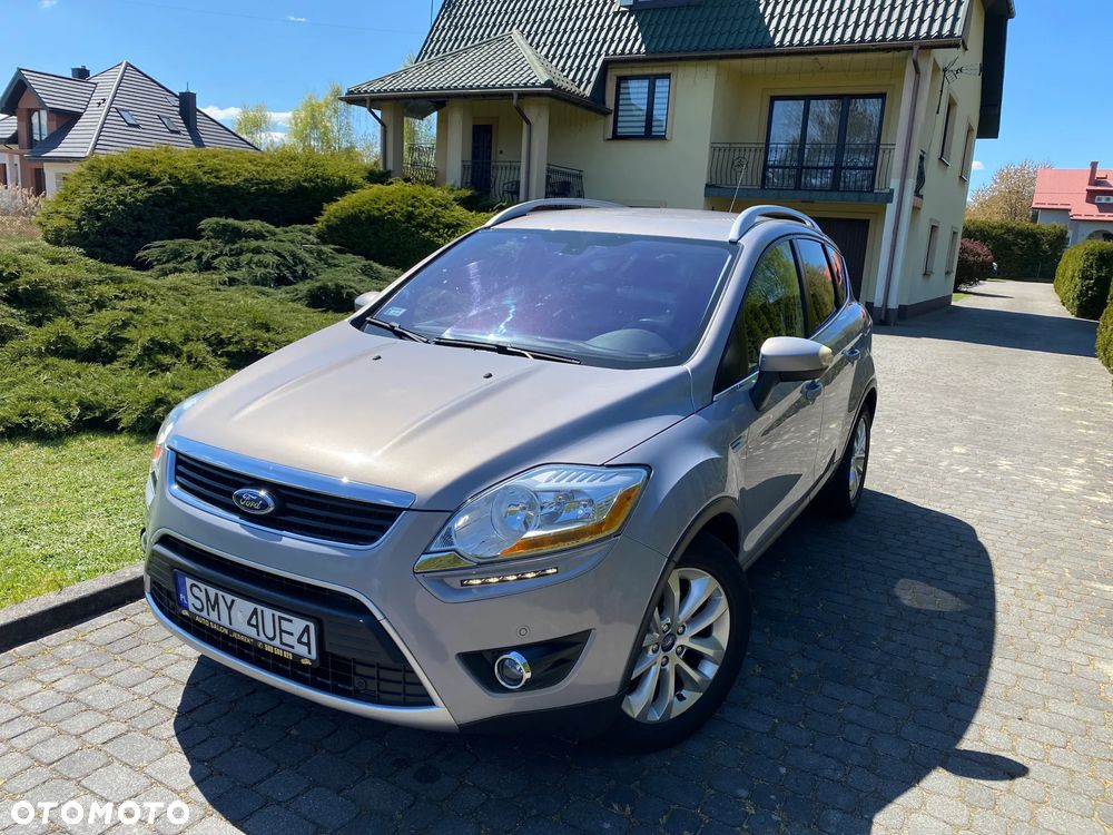 Ford Kuga 2.0 TDCi 2x4 Titanium - 1