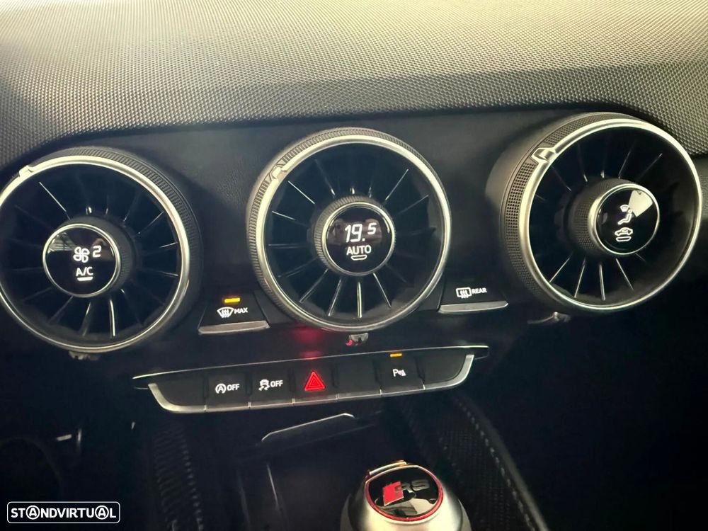 Audi TT RS Coupé 2.5 TFSi quattro S tronic - 29