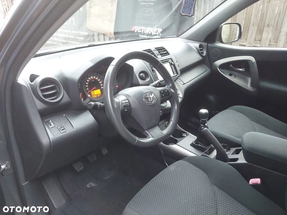 Toyota RAV4 2.2 D-4D 4x4 - 4