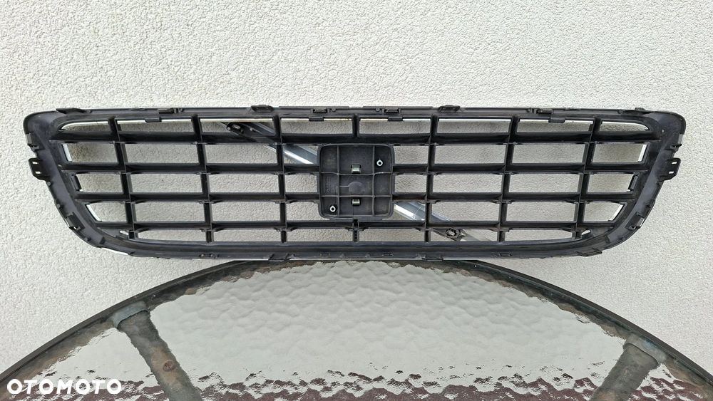 VOLVO S40 II V50 LIFT 07-12 GRILL ATRAPA 30744915 - 4