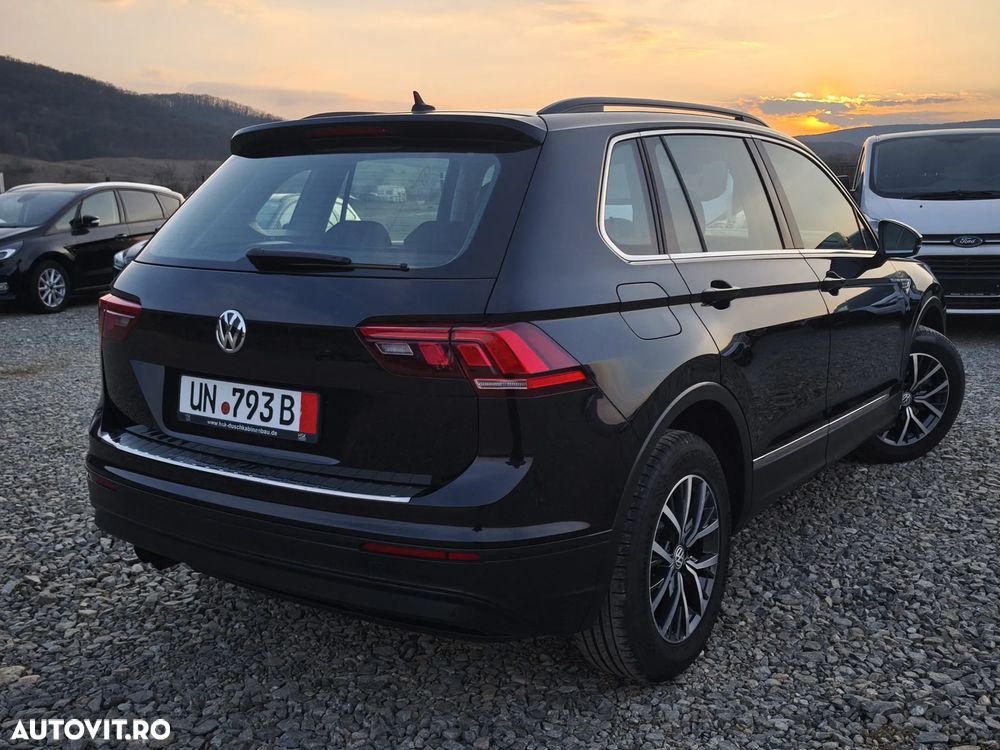 Volkswagen Tiguan 2.0 TDI SCR 4MOTION (BlueMotion Techn.) DSG Comfortline - 14