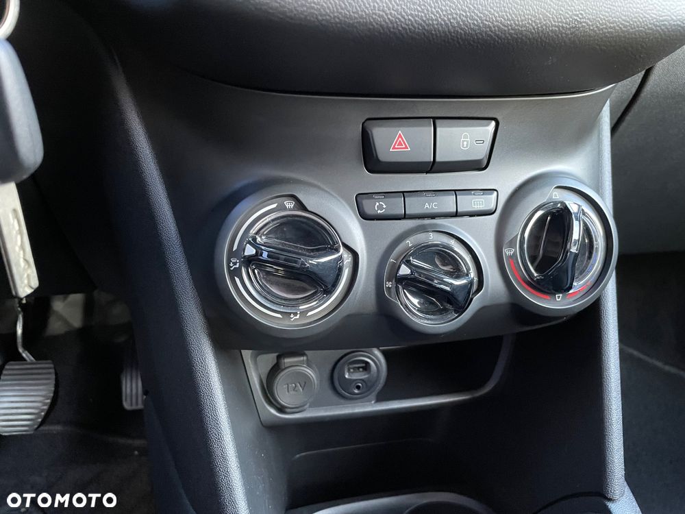 Peugeot 208 1.2 PureTech Active - 20