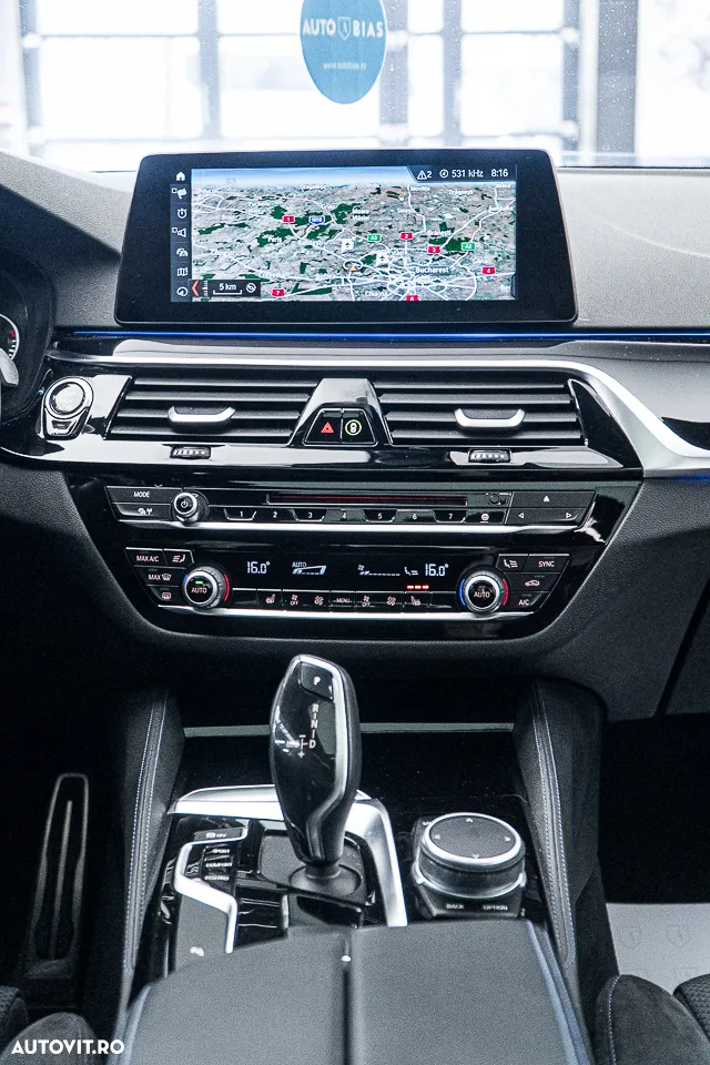 BMW Seria 5 520d Aut. M Sport Edition - 4
